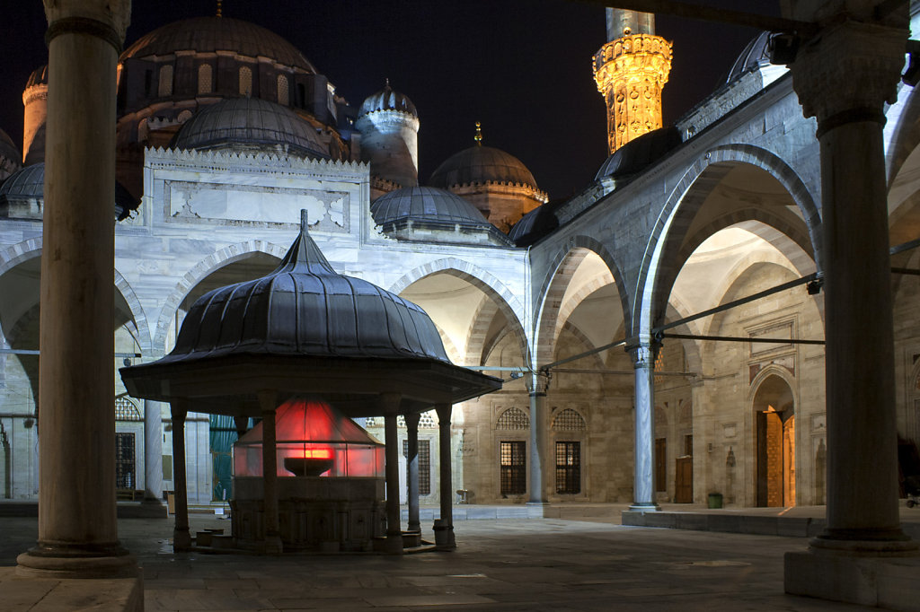 12. Istanbul - Suleymaniye amii
