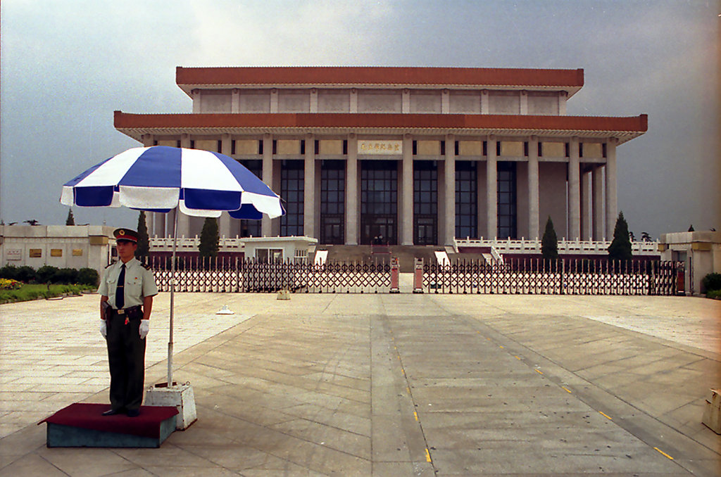 10. Beijing- Graf van Mao Zedong